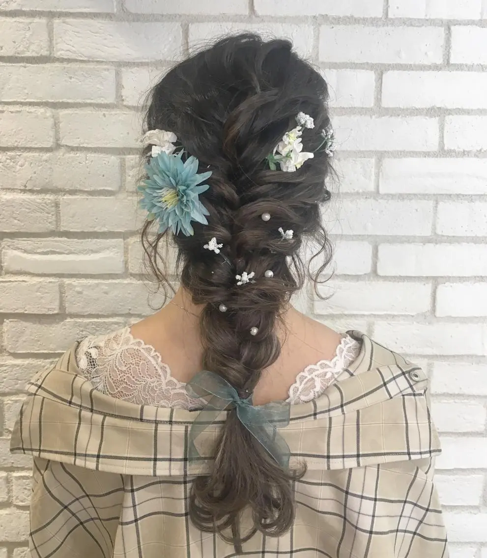 ロング ヘアアレンジ まなべ さくらのヘアスタイル