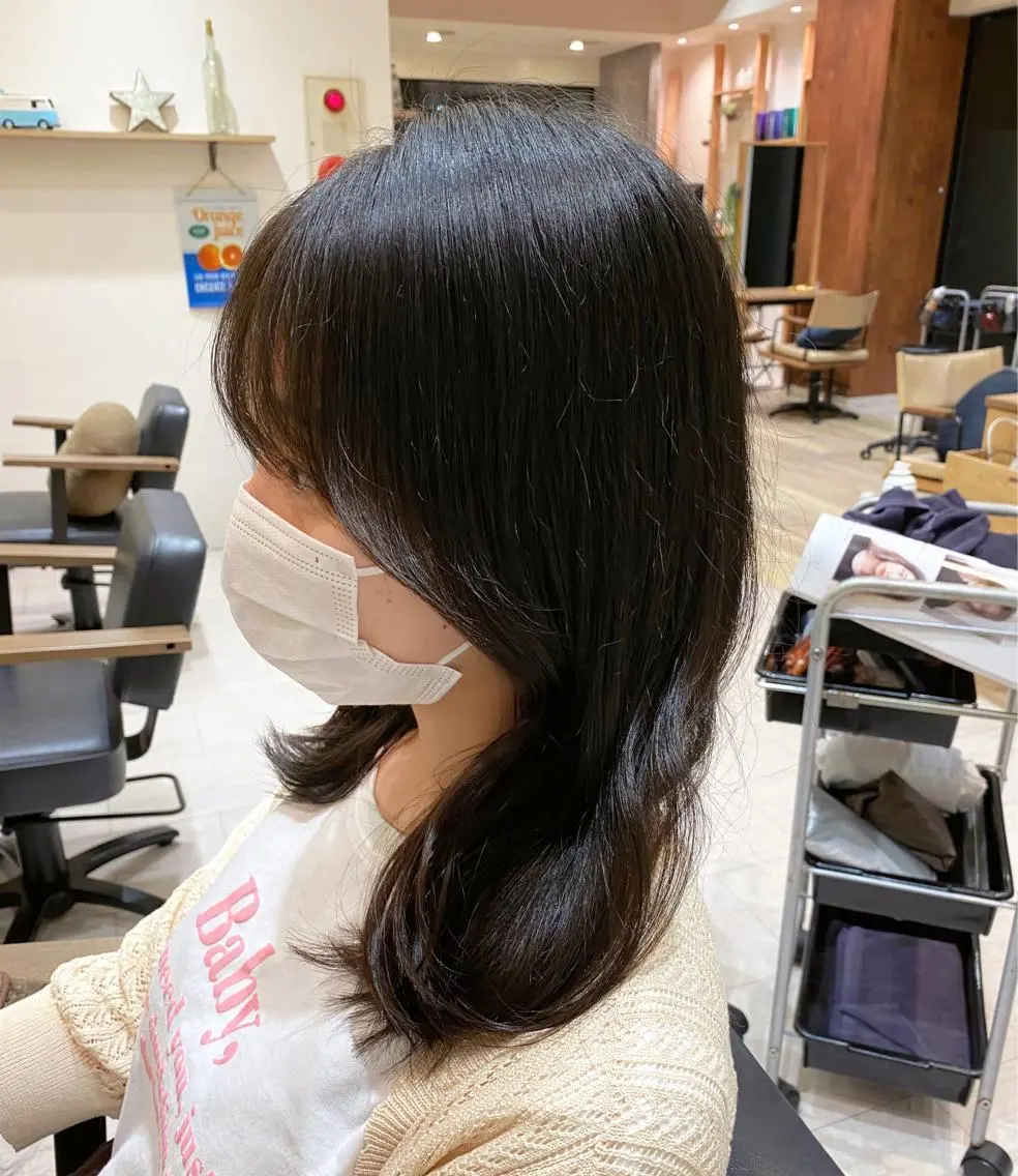 ミディアム くびれヘア 顔周りカット 韓国風ヘア 韓国トレンドヘア しゅーやのヘアスタイル