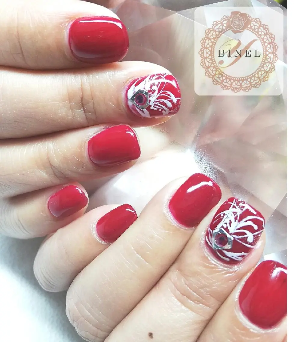 ネイル ハンドネイル Nail Salon Y.BINELのネイルデザイン