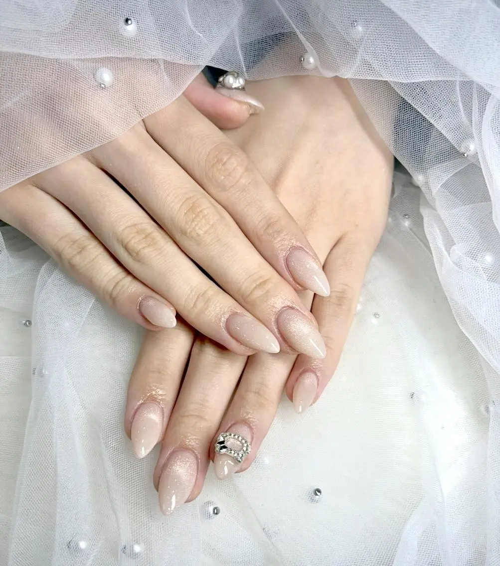 ネイル ラメ(グリッター) シンプルネイル nail salon Ellisのネイルデザイン