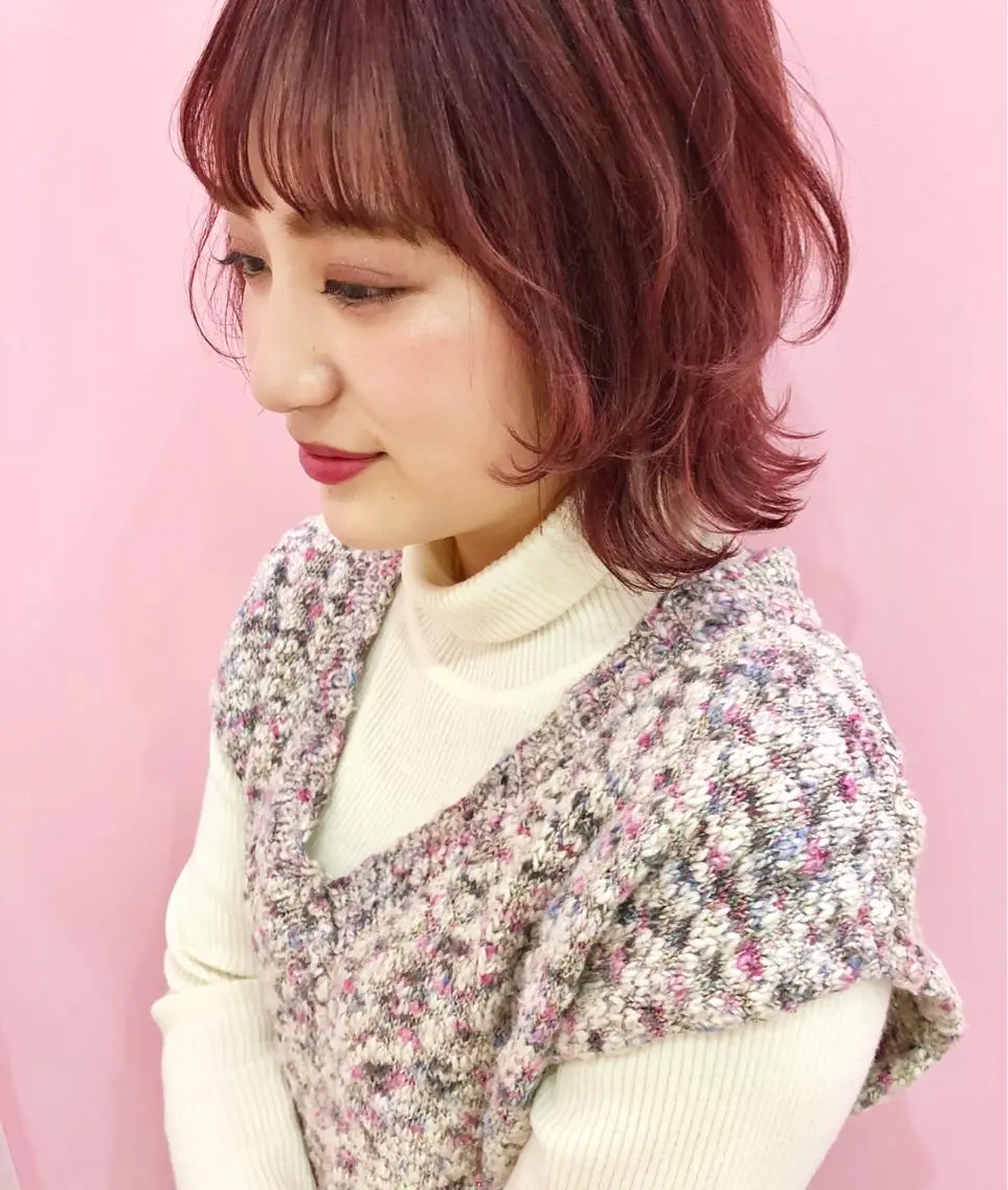 ミディアム カラー カット ヘアカラー 岩田 萌那のヘアスタイル