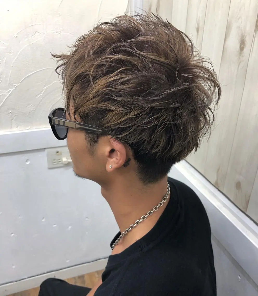 ショート メンズ メンズハイライト ハイライト ヘアカラー Loob.TOKYO MIYA🌈のヘアスタイル