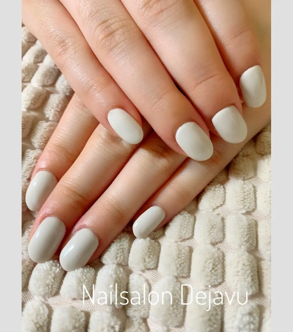 ネイル アートネイル ラメ(グリッター) ワンカラーネイル ハンドネイル Nail salon Dejavu 🌿のネイルデザイン