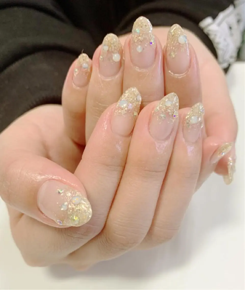 ネイル ストーンネイル ハンドネイル ハンドケア ベテランネイル cnc nailのネイルデザイン