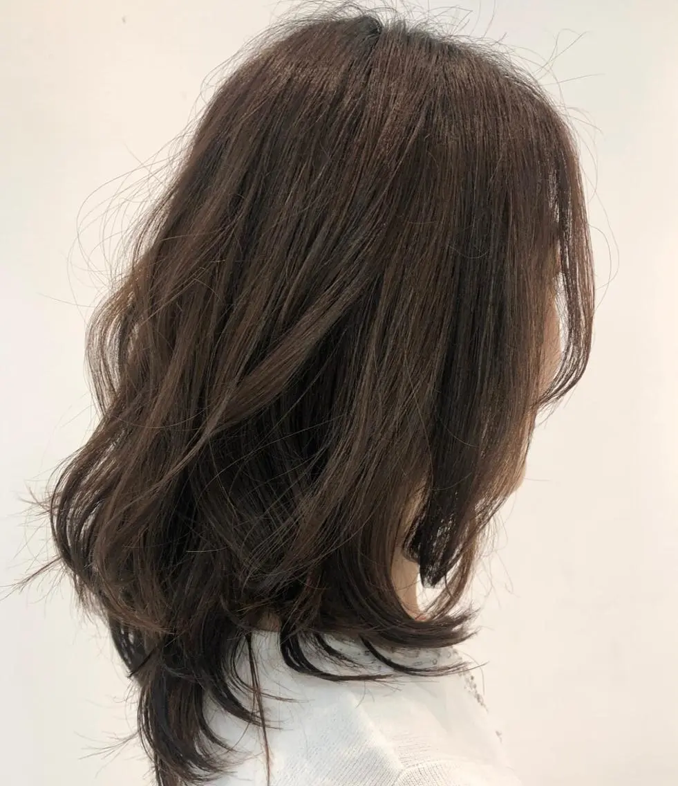 ロング 磯山 直貴のヘアスタイル