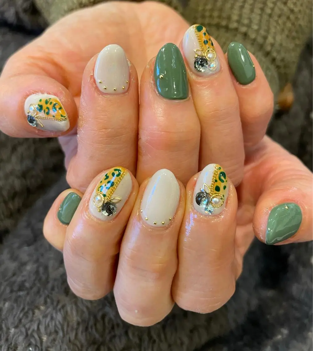 ネイル アートネイル pro.M chiharuのネイルデザイン