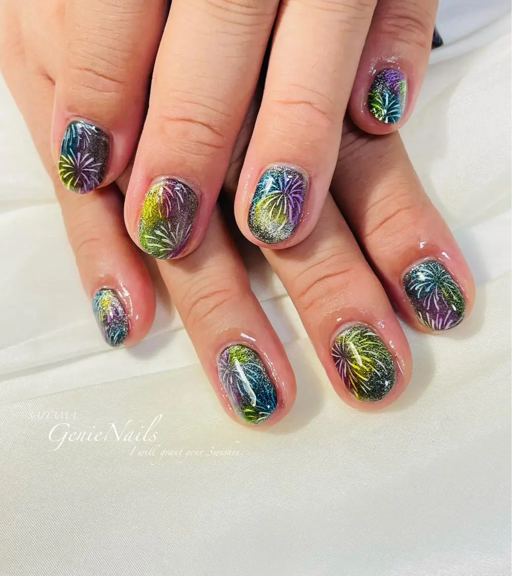 ネイル フットネイル フレンチネイル ジェルネイル グラデーション キラキラネイル Genie Nailsのネイルデザイン