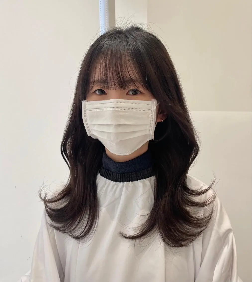 セミロング 韓国風ヘア カット ❤︎︎韓国ヘア❤︎︎ 𝑺𝒉𝒊𝒉𝒐のヘアスタイル