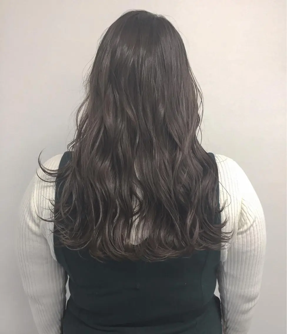 ロング カラー 透明感・暗髪 梅田・増田のヘアスタイル