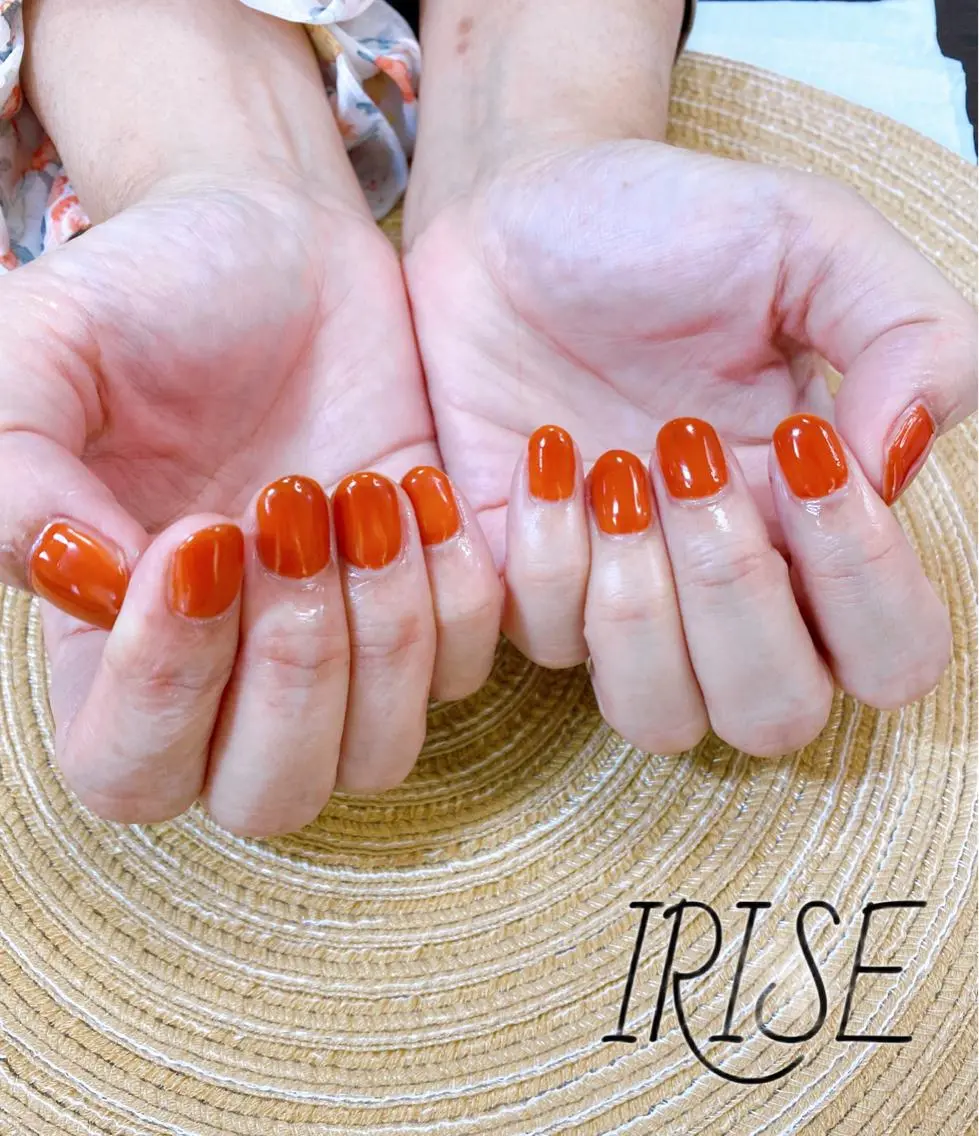 ネイル ワンカラーネイル オレンジ salon de iriseのマツエク・マツパデザイン