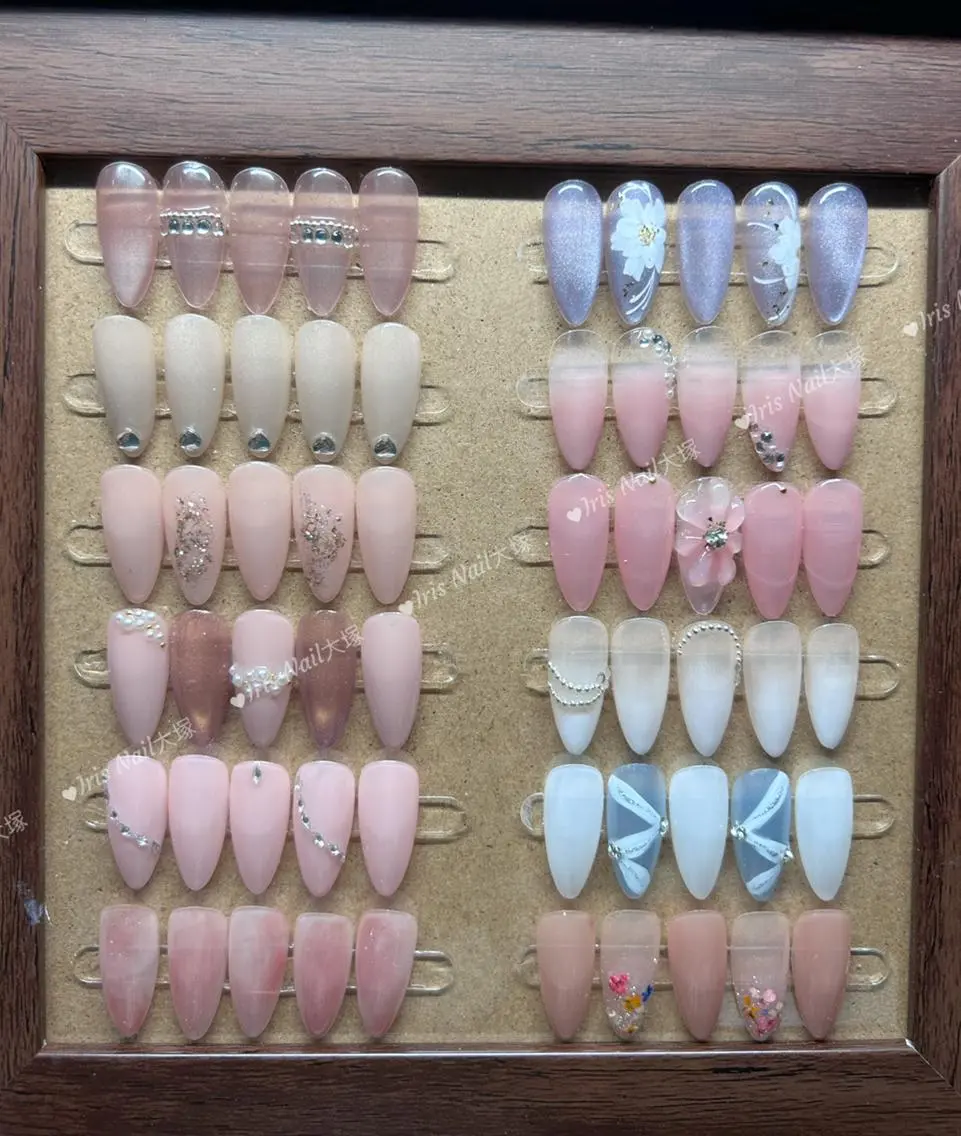 ネイル ハンドネイル ハンドケア 🍒IRIS Nail🌸のネイルデザイン