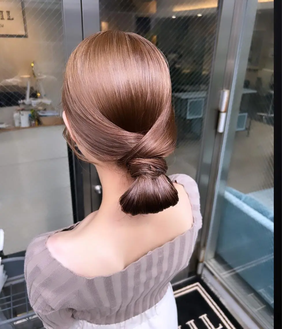 ヘアアレンジ 渋谷/ 縮毛矯正/AYAのヘアスタイル