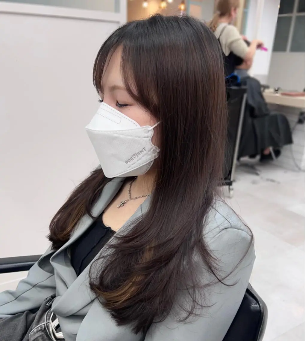 ロング レイヤーカット 復帰しました🎀 しょうこLuanaのヘアスタイル
