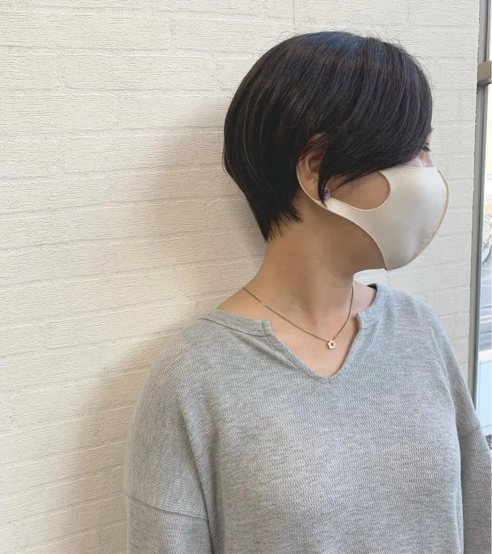 ショート 切りっぱなしボブ ショートボブ ハンサムショート ボブ ショートヘア カット トリートメント 初めてのショート お任せください✂️のヘアスタイル