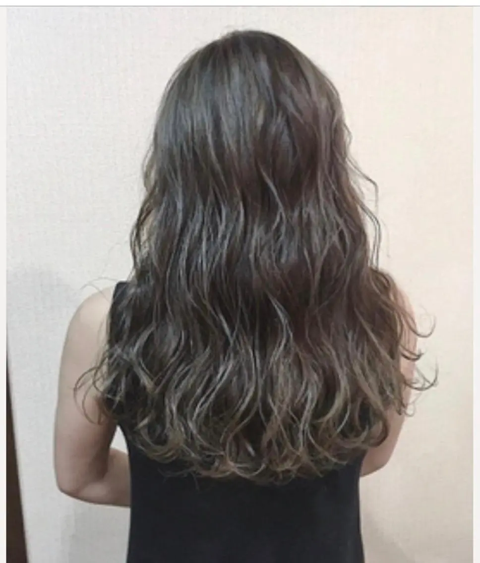 ロング カラー パーマ ヘアアレンジ 透明感カラー ✨髪質改善専門店 GULGUL✨のヘアスタイル