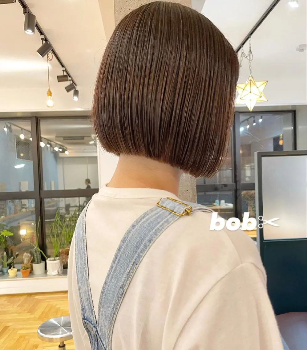 セミロング カラー パーマ ヘアアレンジ ネイル マツエク・マツパ ボブ トレンド眉🌈✨ arisaの眉毛・アイブロウイメージ