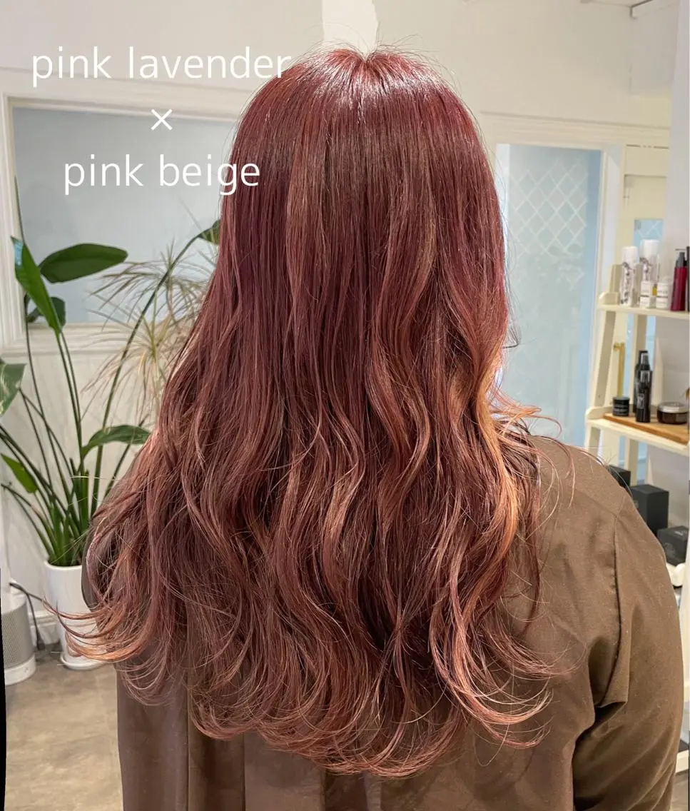 ロング カラー ベージュカラー イヤリングカラー ラベンダーカラー ピンクカラー ピンクベージュ . AYUKAのヘアスタイル