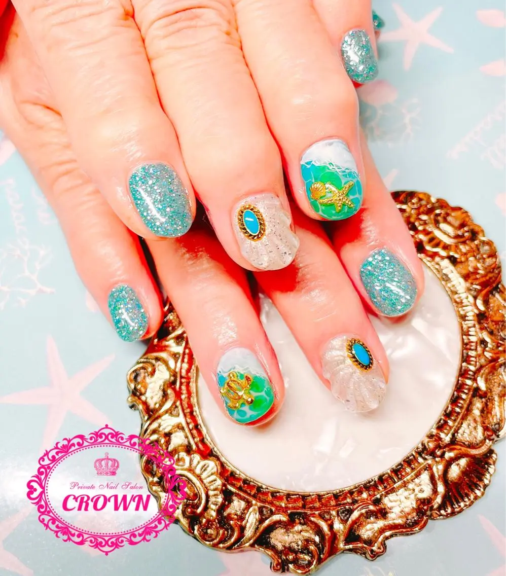 ネイル ハンドネイル CROWN プライベートサロンのネイルデザイン