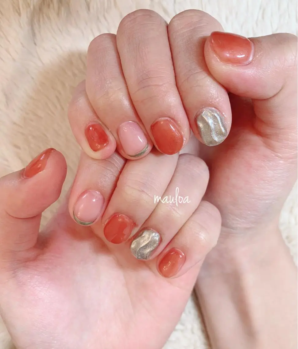 ネイル ブラウン ゴールド ニュアンスネイル オレンジ 赤色 pipi ..のネイルデザイン