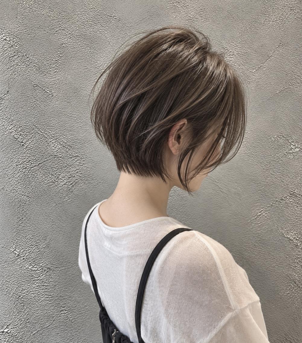 ショート カラー 丸みショート グレージュ ハイライトカラー ハイライト ショートヘア 脇田 麗乃のヘアスタイル