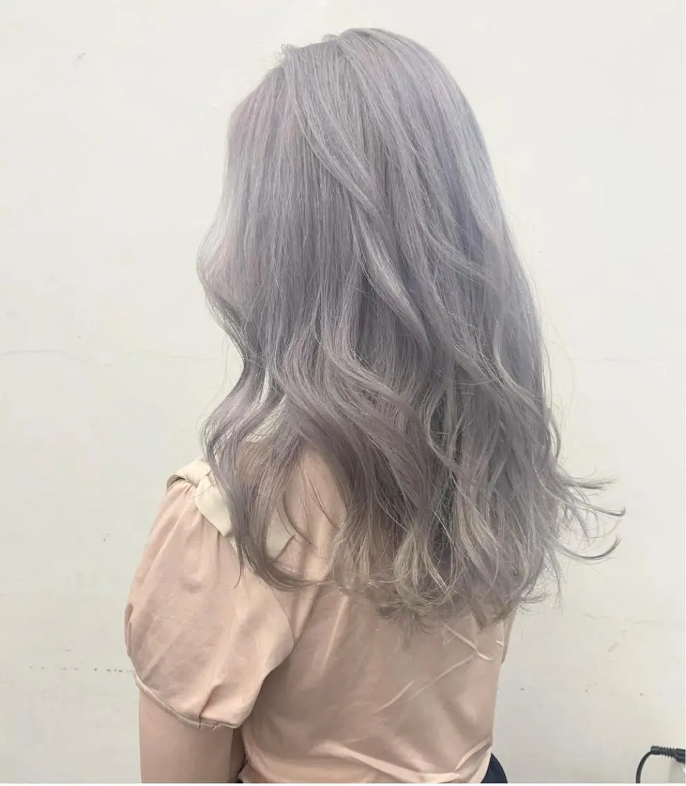セミロング カラー パープルカラー シルバー レイヤーカット/艶髪 ✨💭KIRARIのヘアスタイル