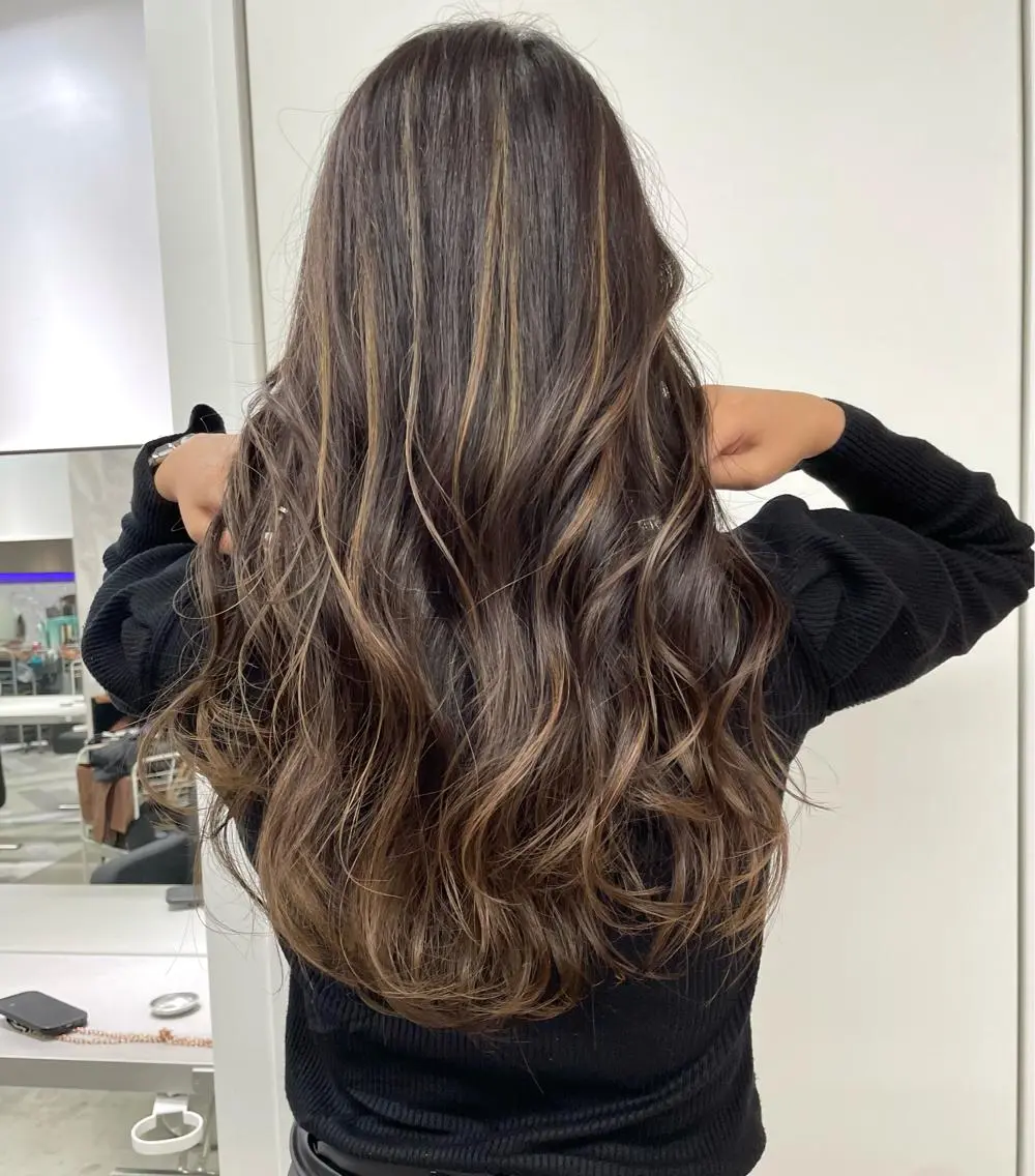 ミディアム カラー ヘアアレンジ ハイライトカラー ハイライト カット ヘアカラー トリートメント 🎗秋山勇/ GEAR.代表のヘアスタイル