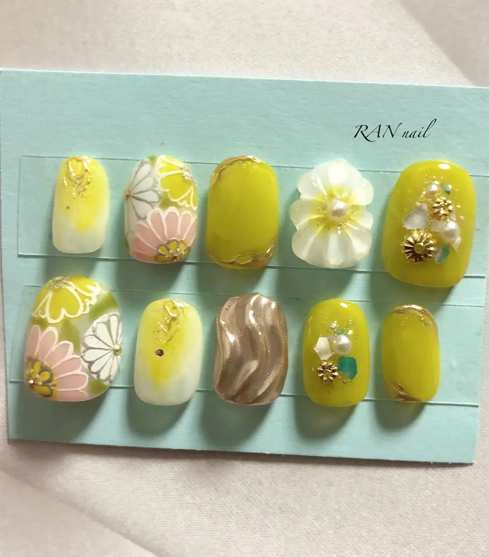 ネイル 成人式 フラワーネイル ジェルネイル 卒業式 オフィスネイル ハンドネイル フットネイル RAN nailのネイルデザイン