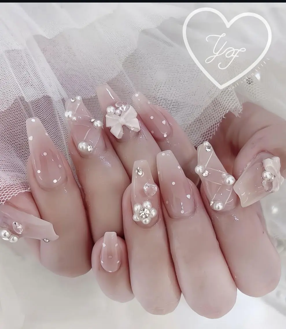 ネイル RINN ANA.CHUOのネイルデザイン