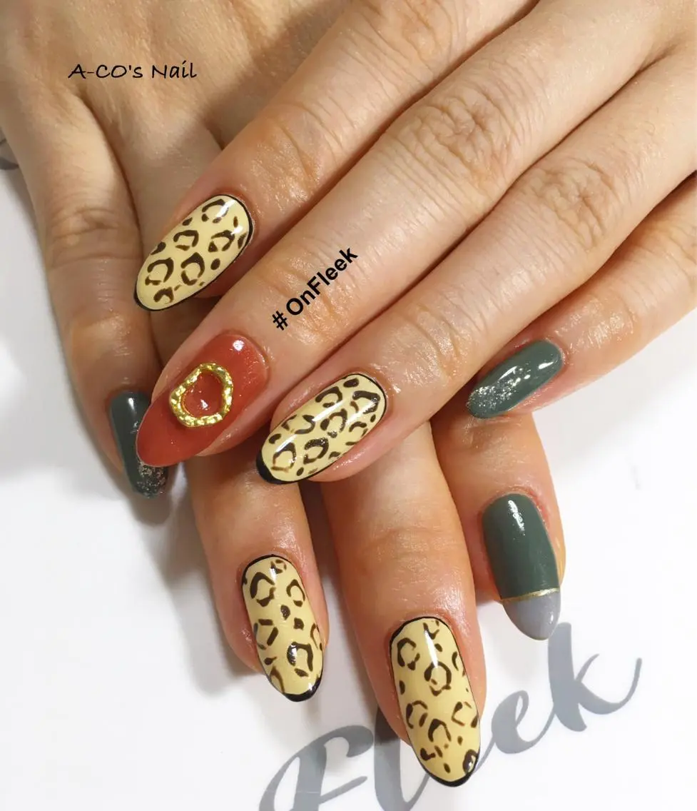 ネイル ハンドネイル NailSalon ＃OnFleekのネイルデザイン