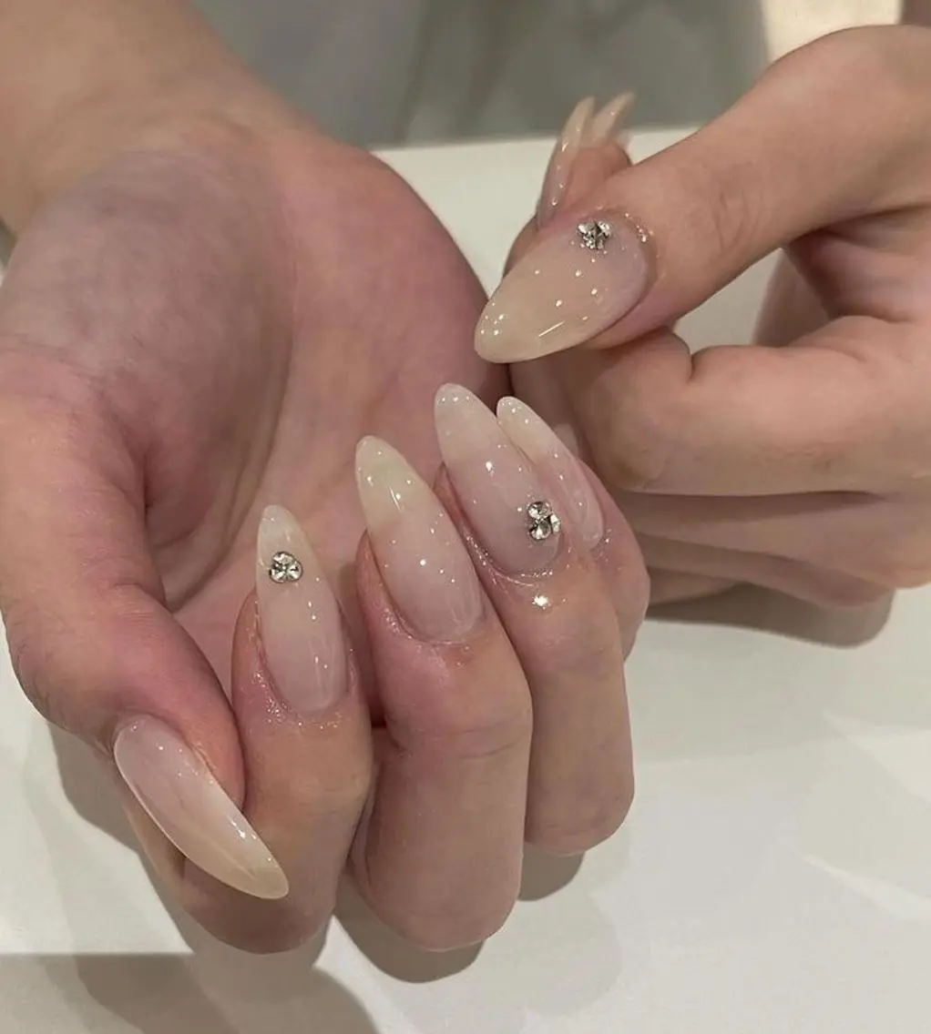 ネイル ハンドネイル KIRA Nailsのネイルデザイン
