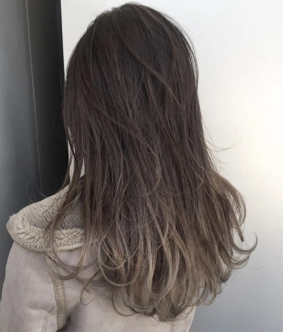 ロング カラー ヘアアレンジ 【公式】amble luxe池袋東口🩷のヘアスタイル