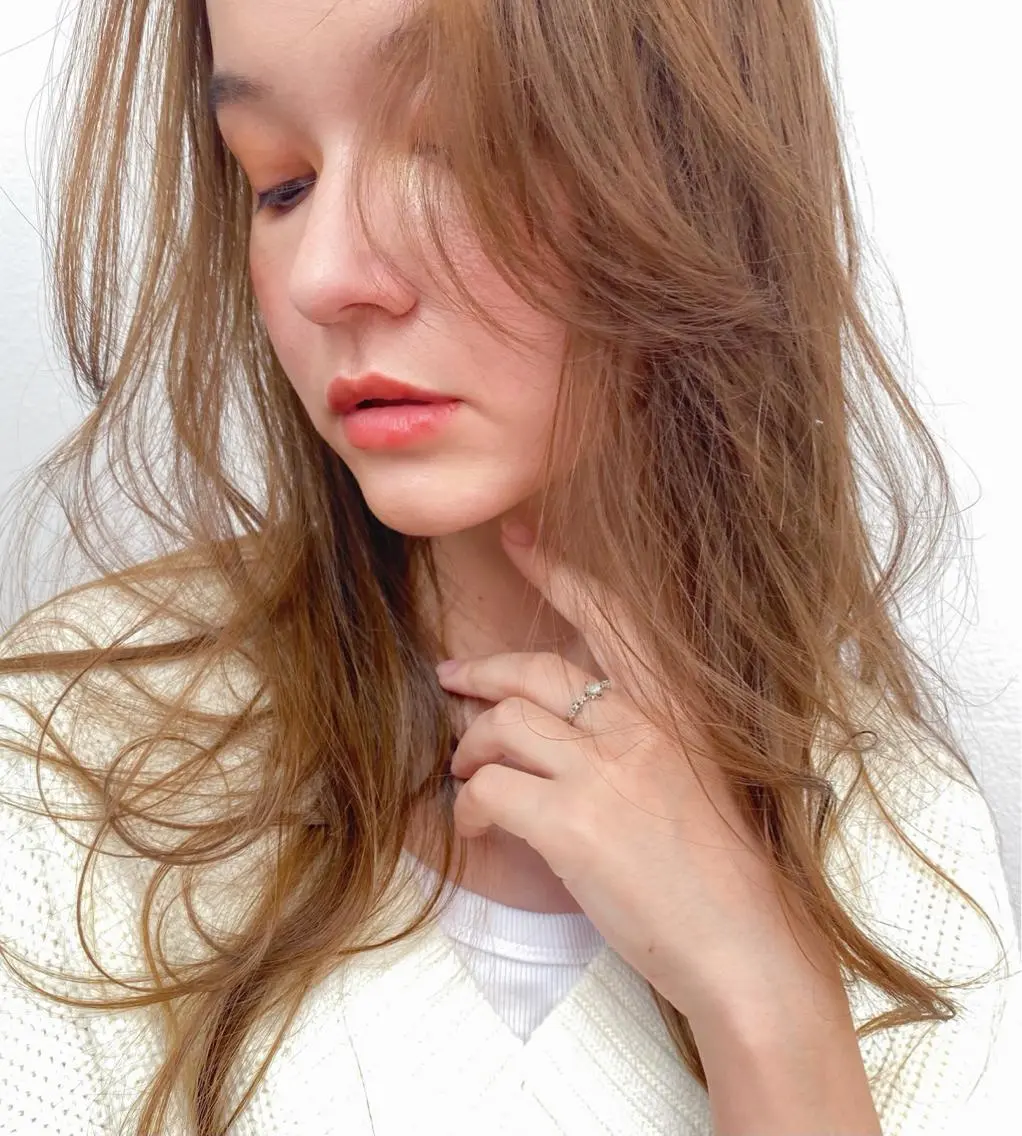 ロング カラー パーマ ヘアアレンジ メンズ キッズ ネイル マツエク・マツパ モリモト サナのヘアスタイル