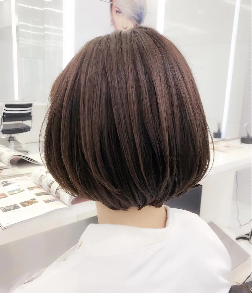 ショート パーマ 切りっぱなしボブ ボブ 趙 英来のヘアスタイル