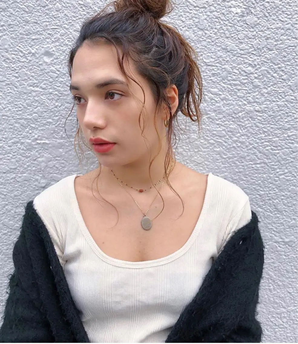 ロング ヘアアレンジ ボブ♡柔らかいカラー 實松栞理のヘアスタイル