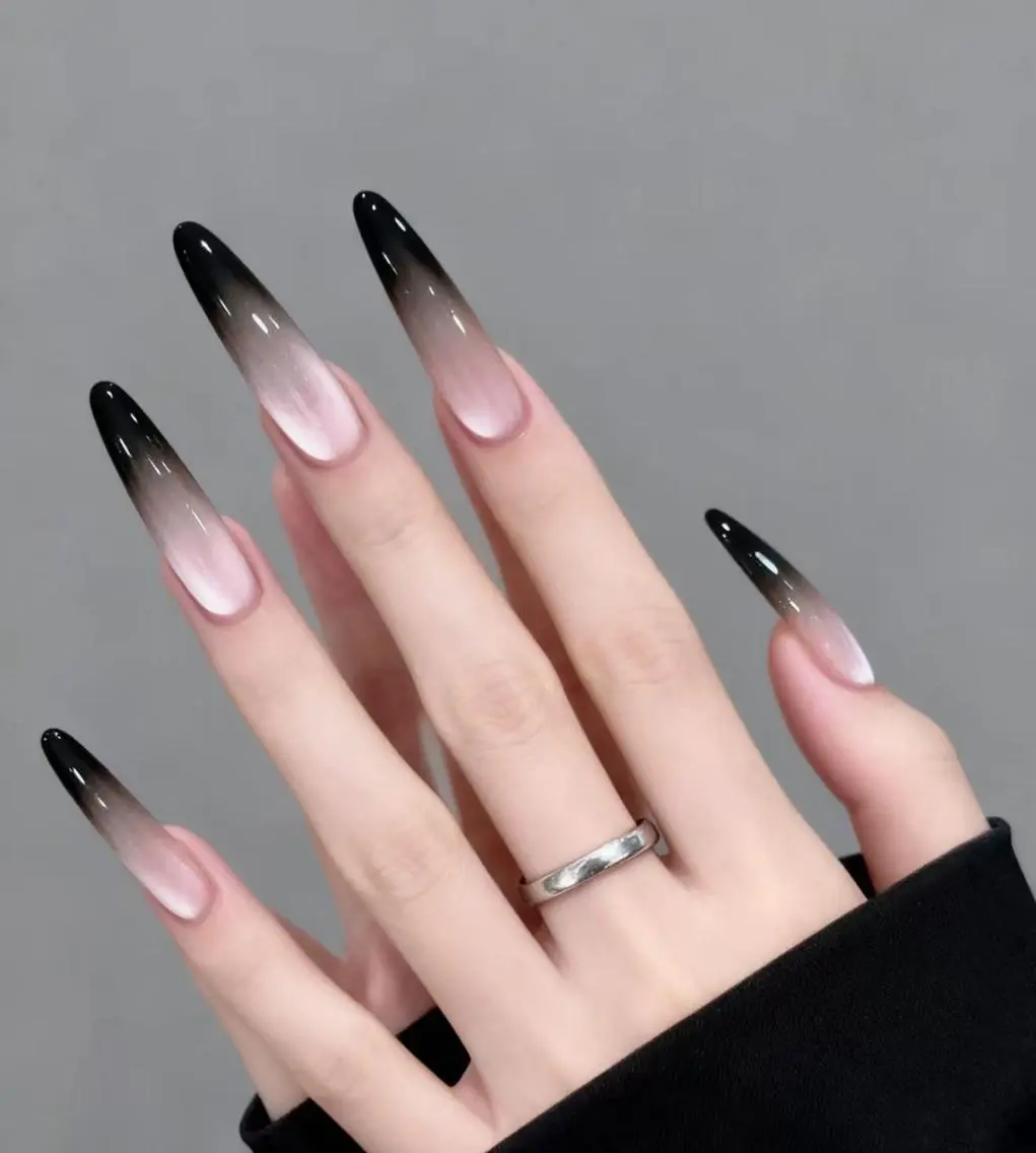 ネイル アートネイル オーロラネイル クリアネイル フレンチネイル ジェルネイル Una Nailのネイルデザイン