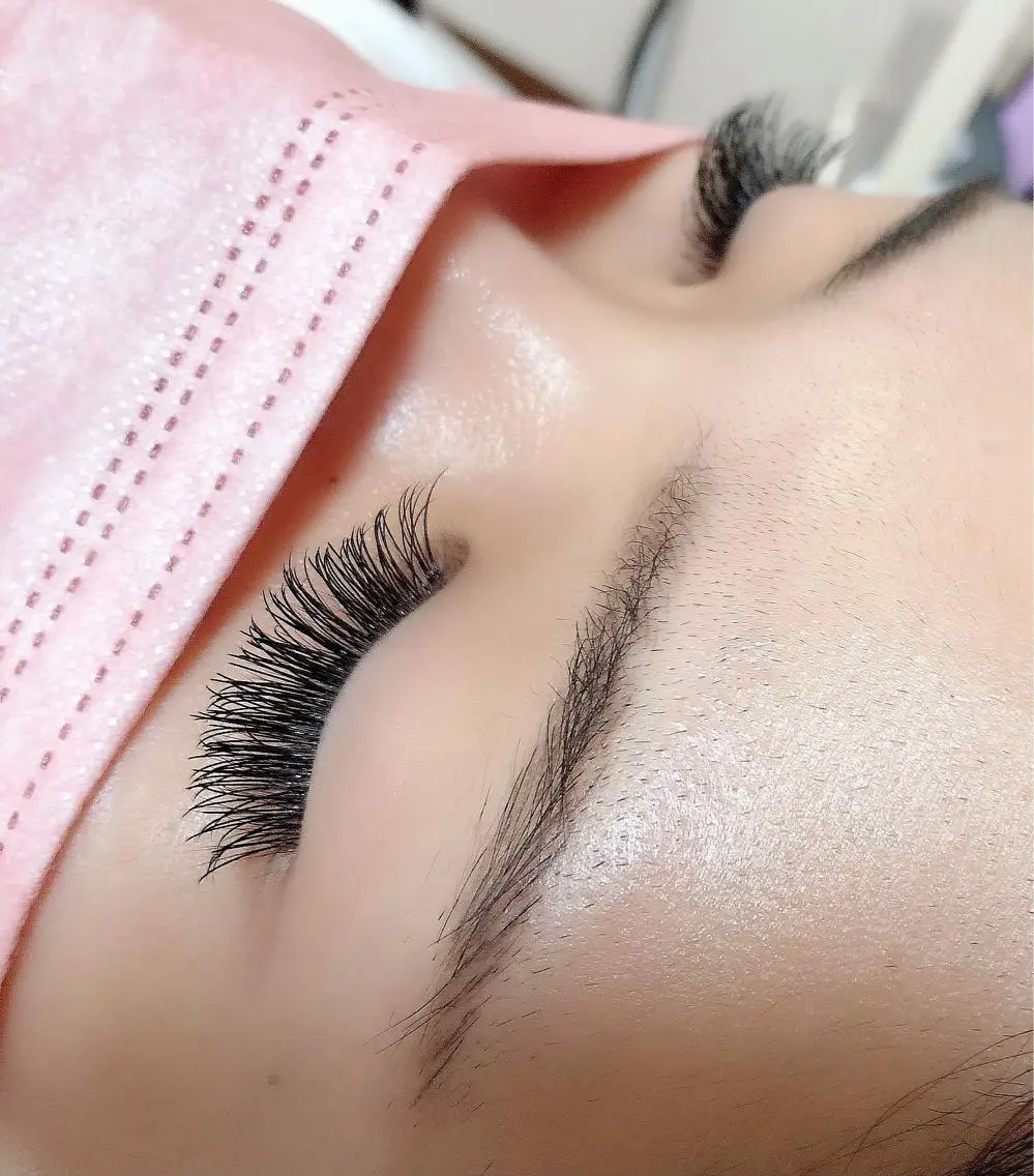 マツエク・マツパ フラットラッシュ ALBA eyelashのマツエク・マツパデザイン