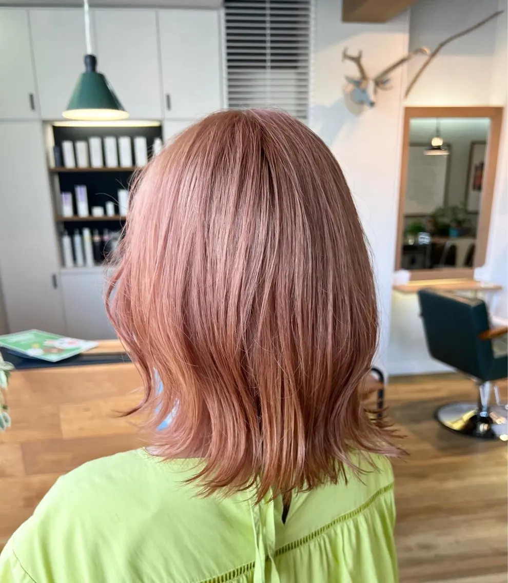 ショート ヘアカラー トリートメント 堀 望美のヘアスタイル