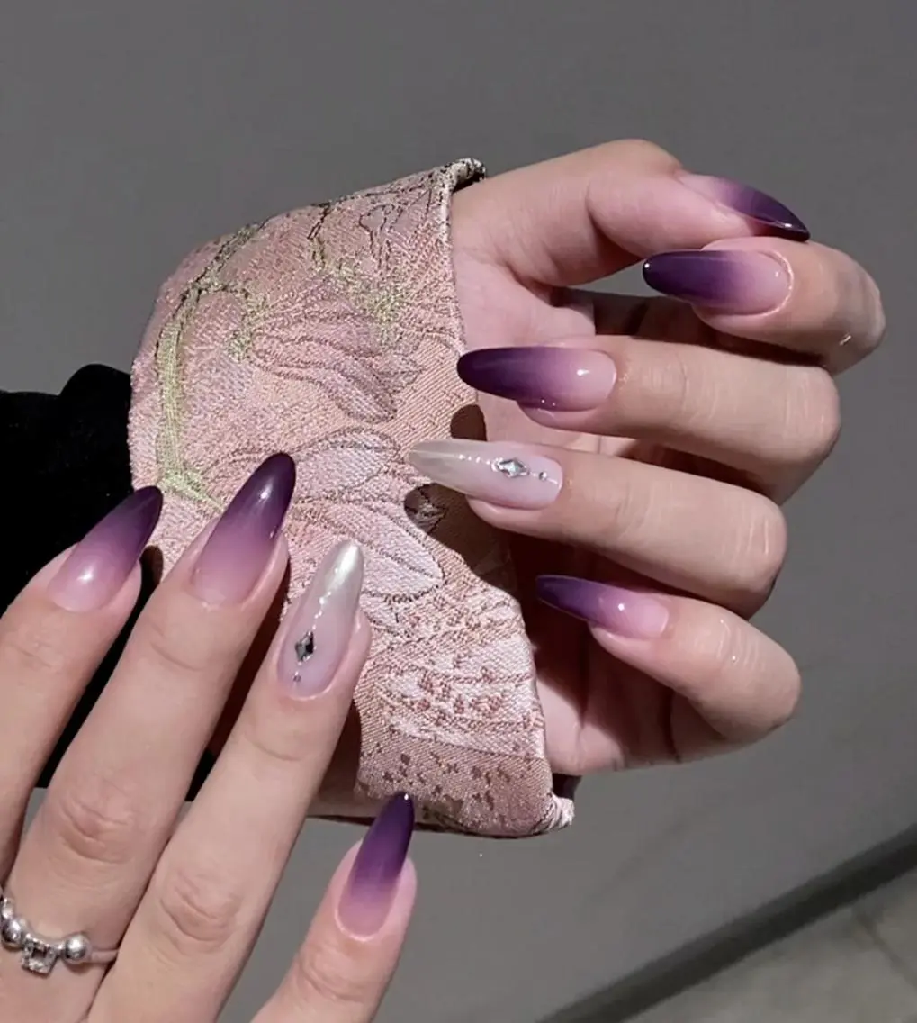 ネイル ハンドネイル 🎀 NaNa_nailのネイルデザイン