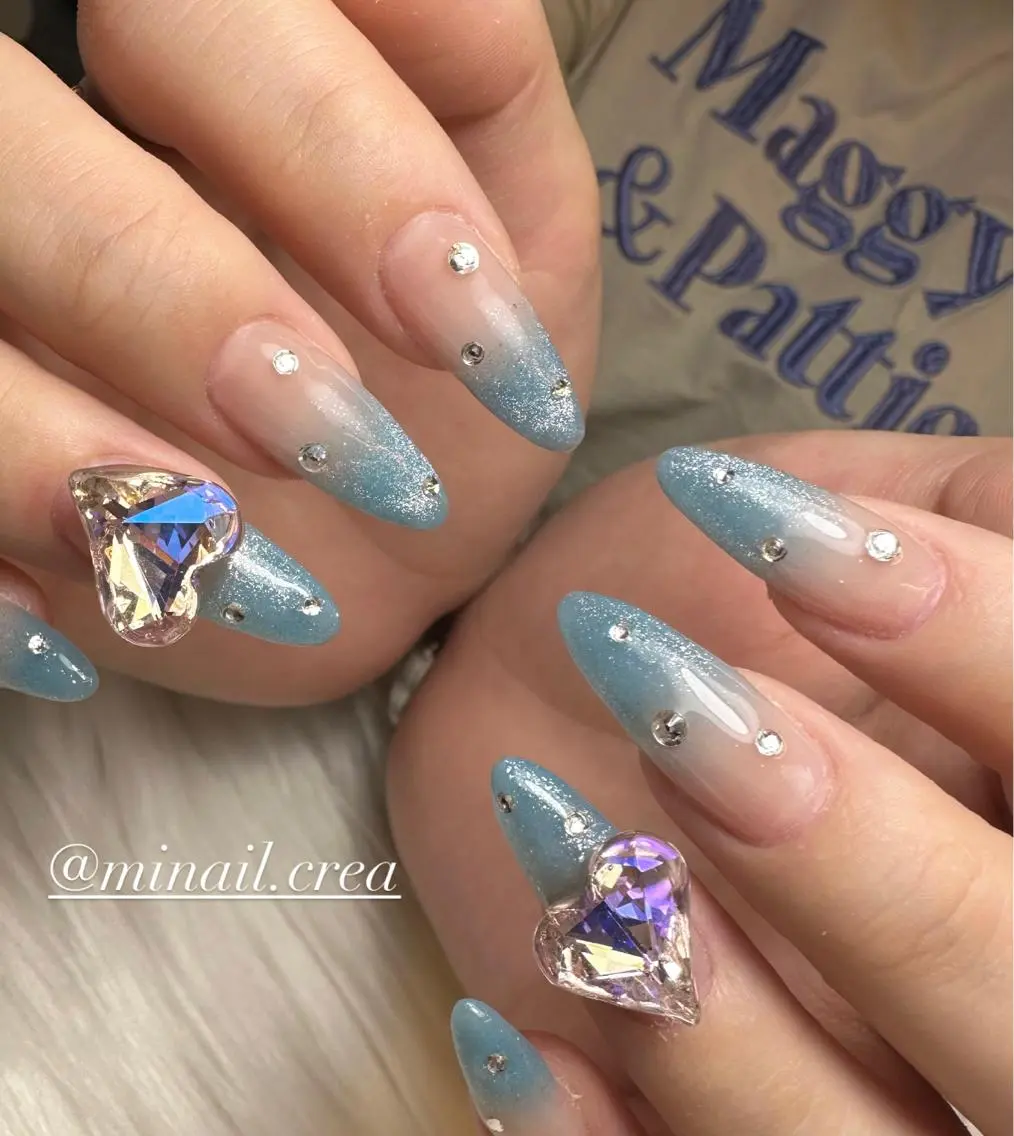 ネイル グラデーション キラキラネイル ロングネイル スカルプネイル シンプルネイル ハンドネイル CReA nailのネイルデザイン