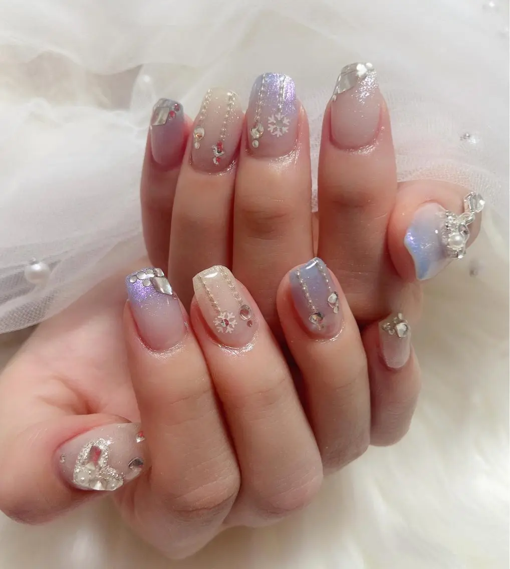 ネイル ハンドネイル ＆ME アンドミーのネイルデザイン