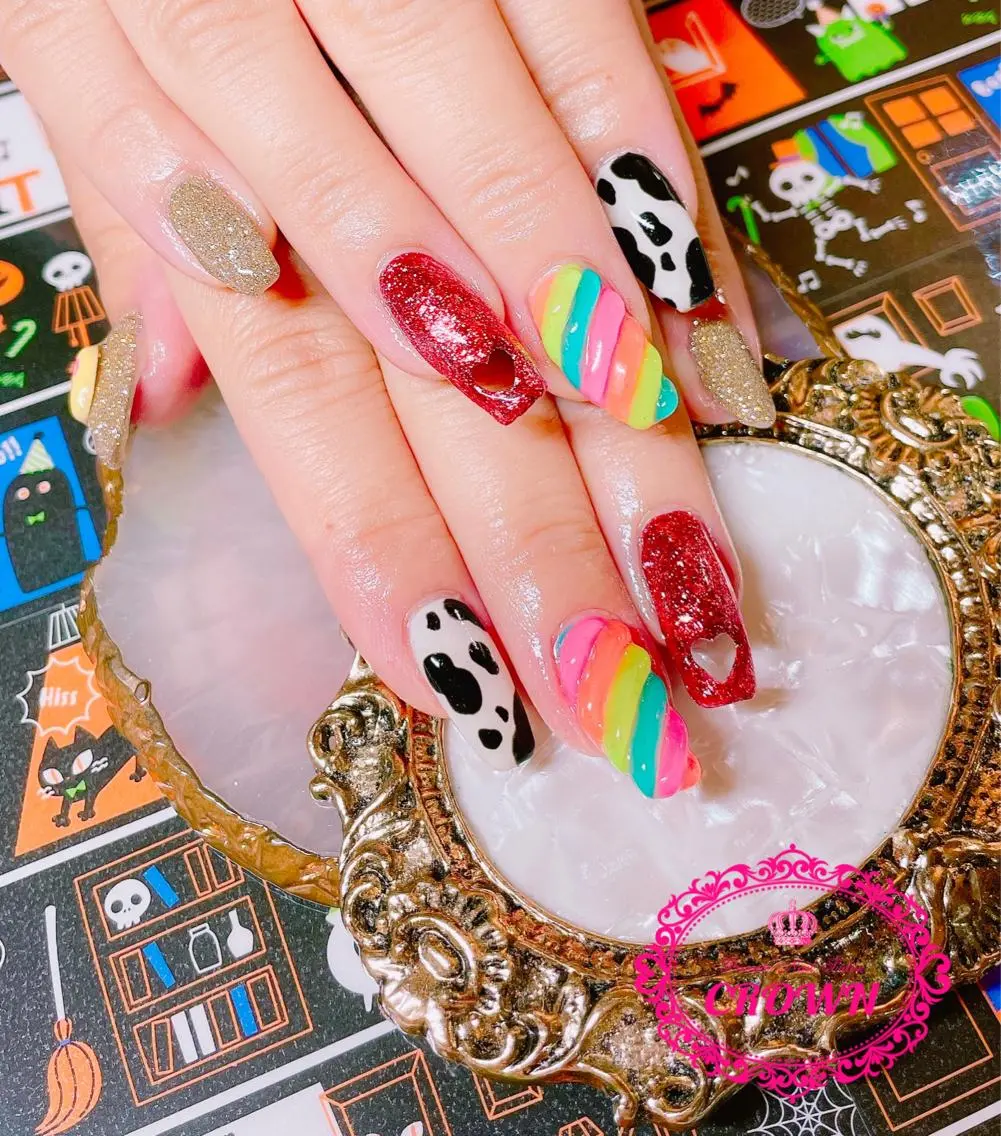 ネイル ハンドネイル CROWN プライベートサロンのネイルデザイン