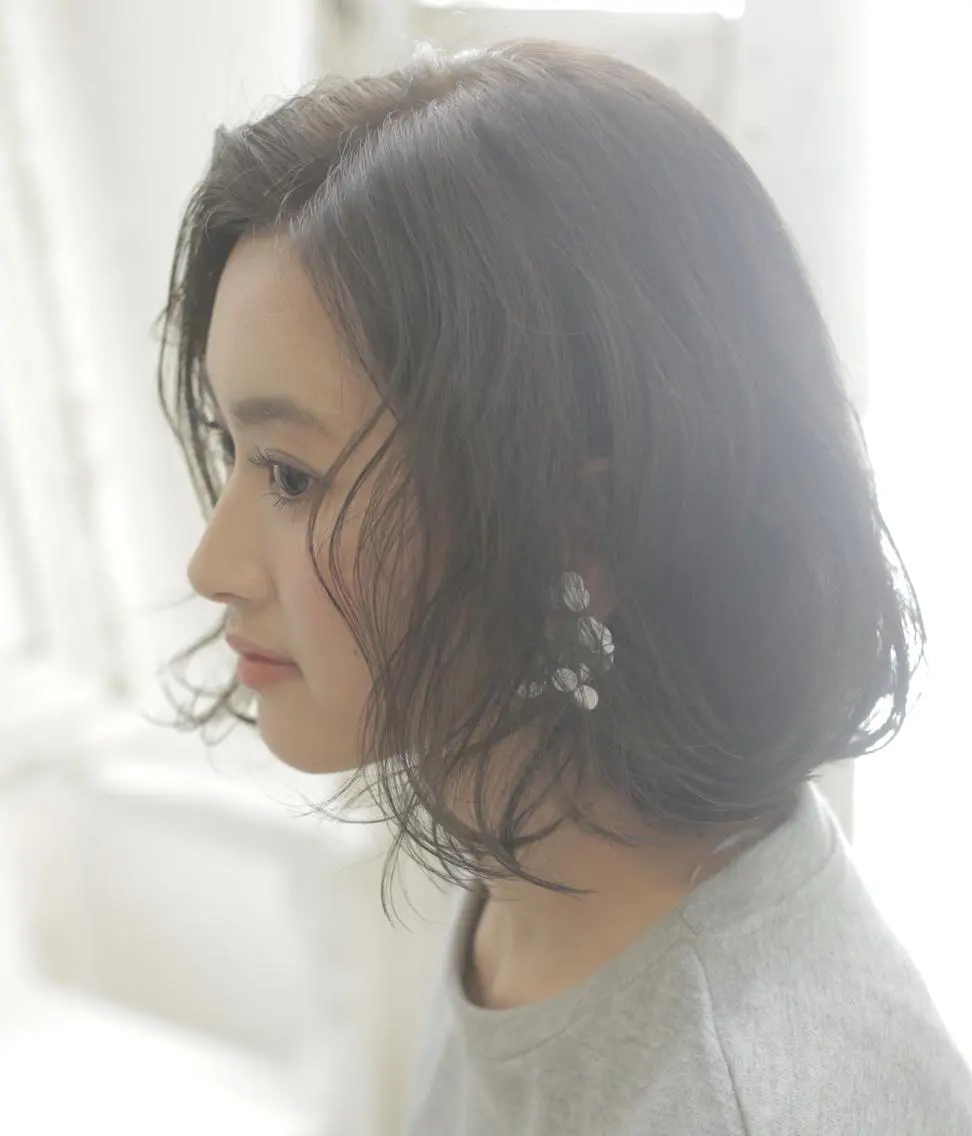 セミロング セミロングパーマ デザインカット トリートメント 似合わせ提案 セミナー講師美容師のヘアスタイル