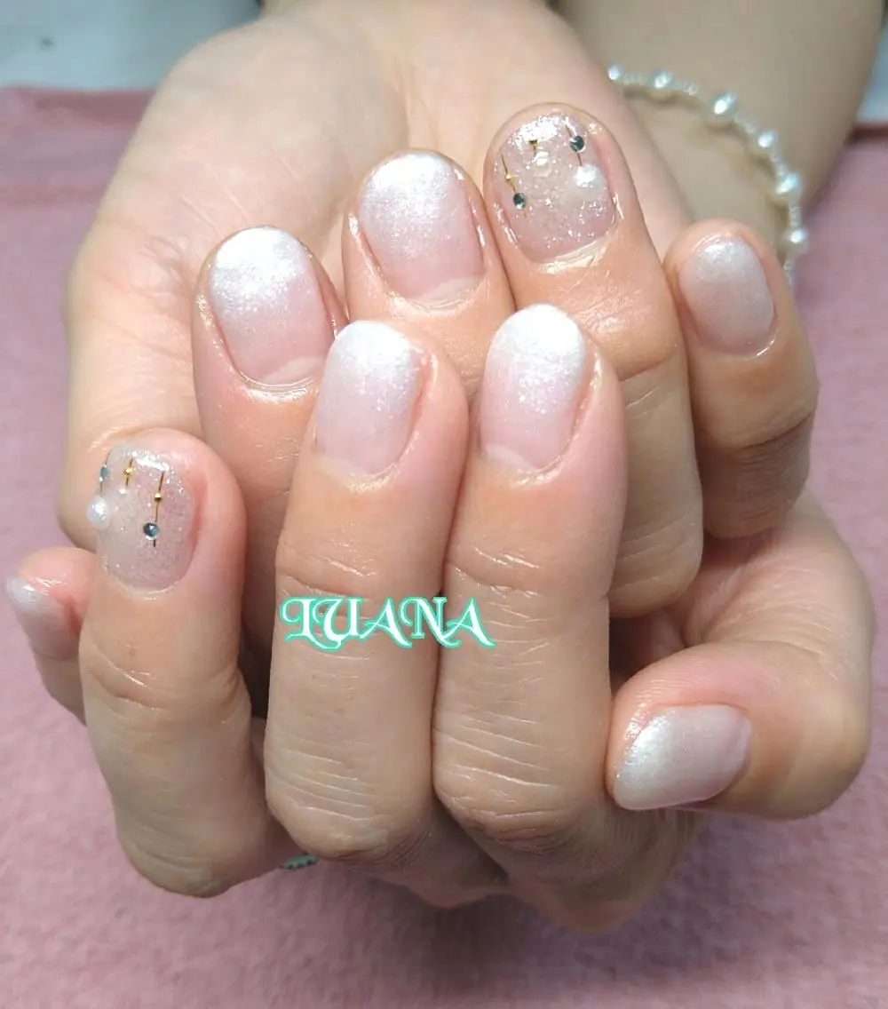 ネイル ハンドネイル LUANA TAKAHASHIのネイルデザイン