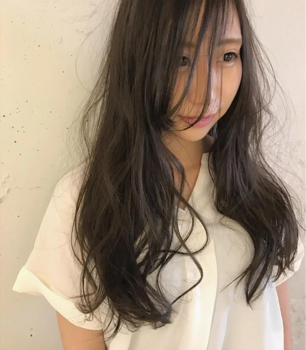 セミロング カラー ヘアアレンジ 【体験】韓国 メイク&ヘア天神のヘアスタイル