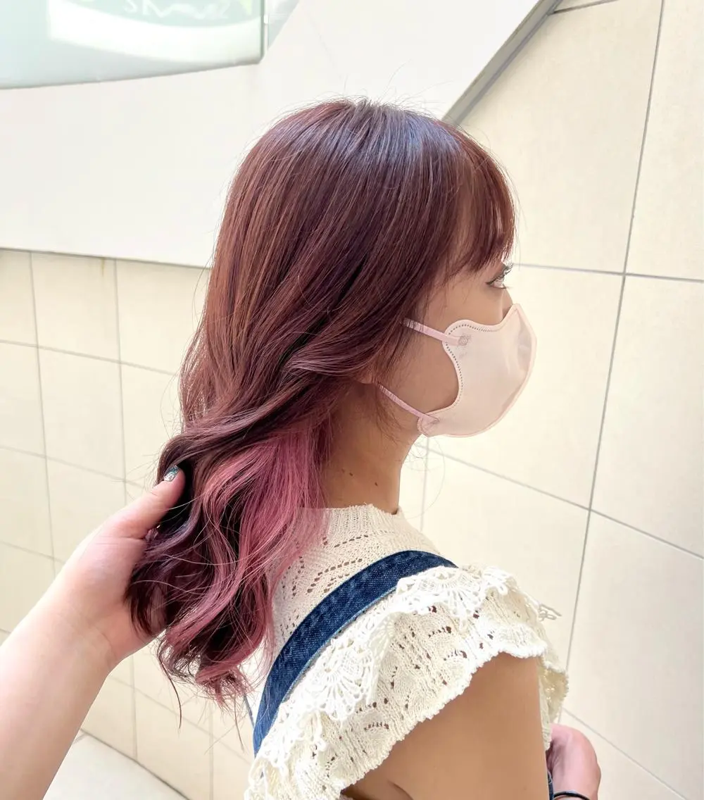 セミロング カラー 【韓国艶カラー🎀】 添田 菜摘のヘアスタイル