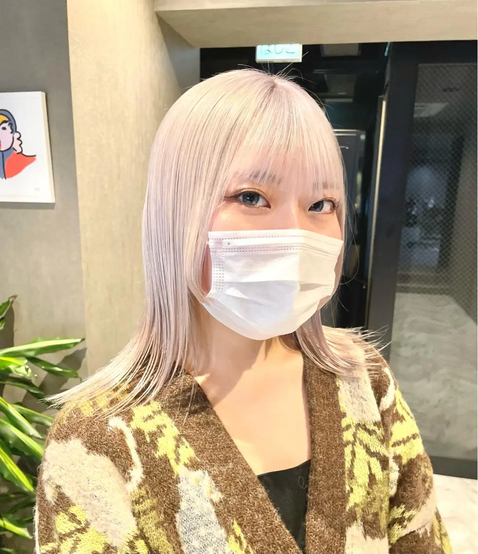 ミディアム カラー カット ヘアカラー トリートメント さと ちはるのヘアスタイル