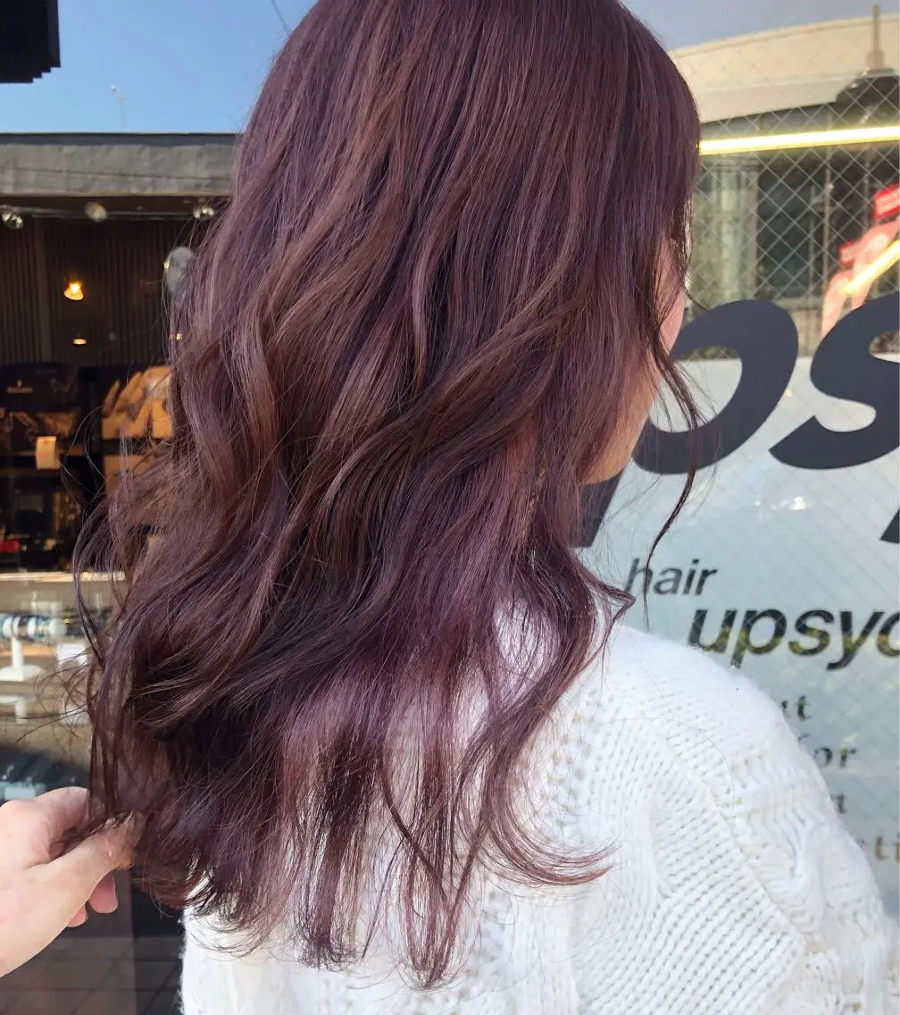 ロング パーマ ヘアアレンジ キッズ ネイル マツエク・マツパ 八巻 晴香のヘアスタイル
