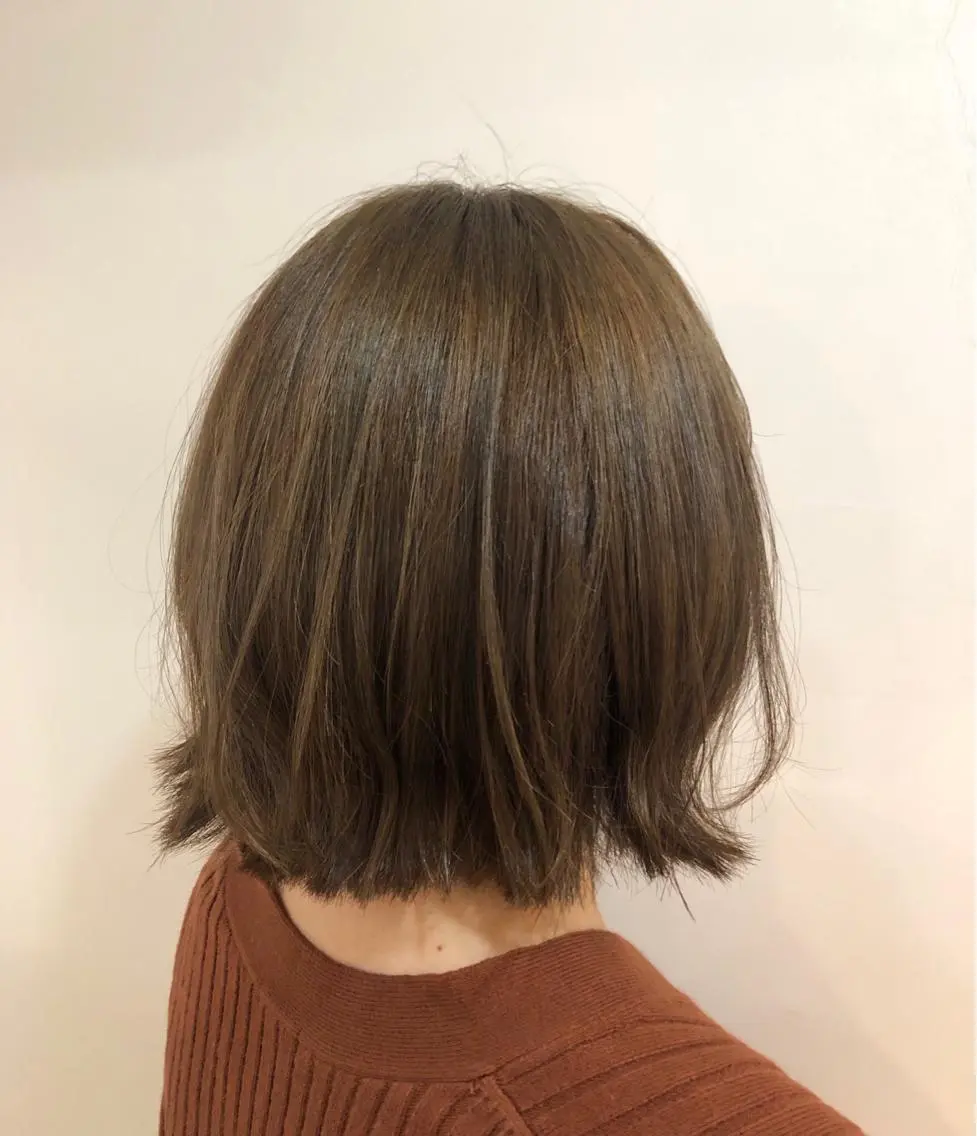 ショート カラー アッシュ ベージュカラー 🤍中野 レオ🤍のヘアスタイル