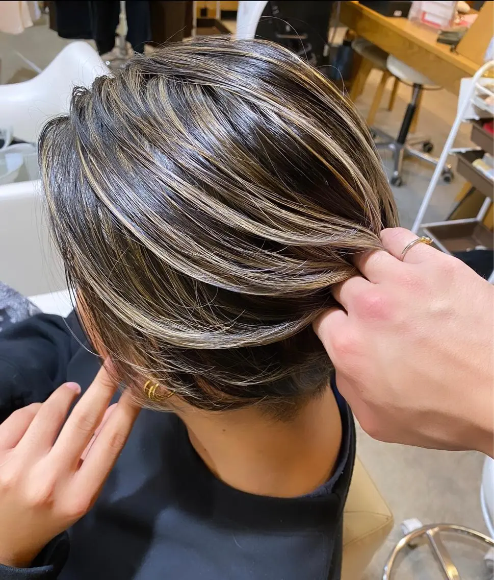 カラー バレイヤージュ sand瀧川真平 /ショートヘア/ボブのヘアスタイル