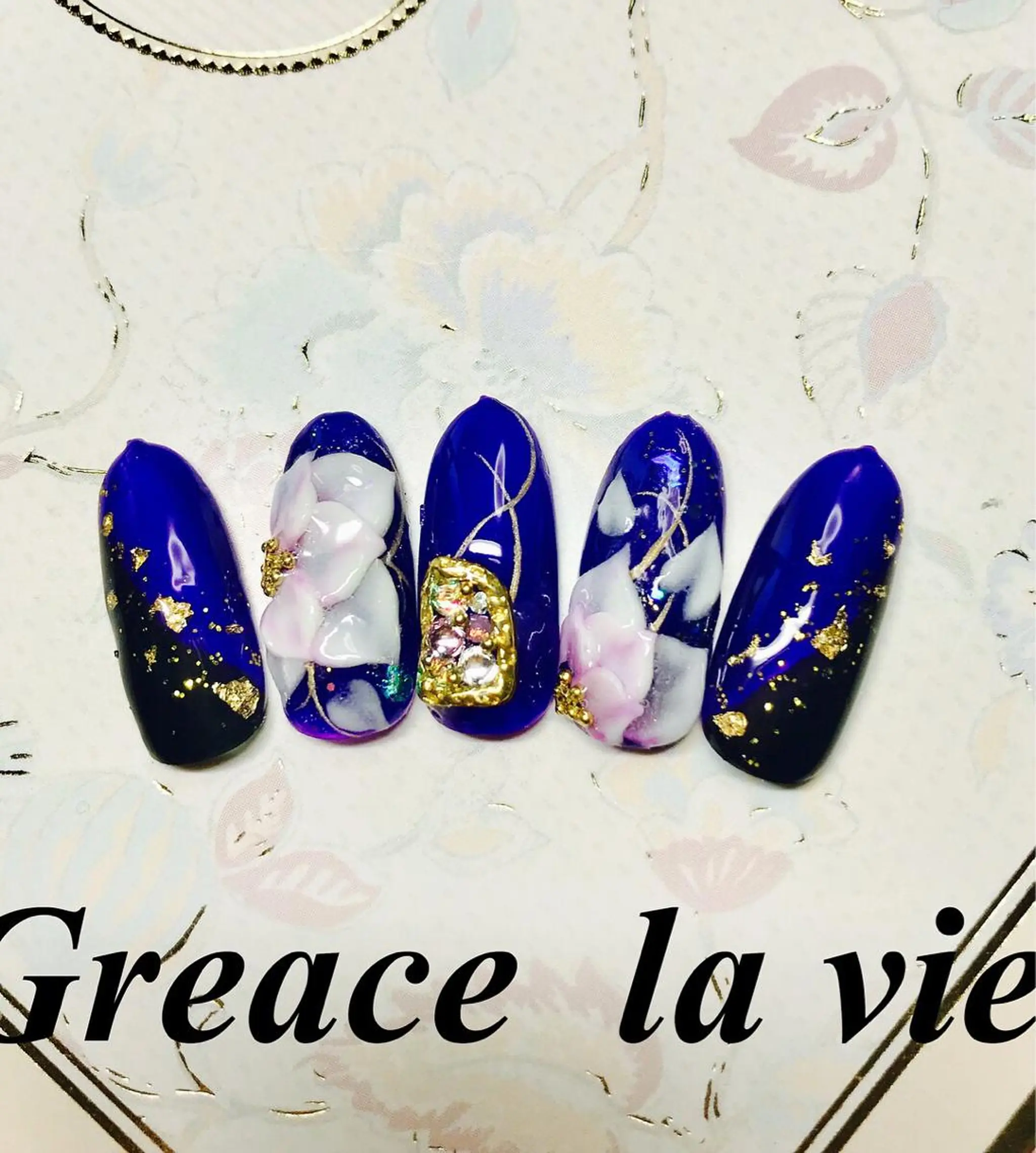 ロング カラー パーマ ヘアアレンジ キッズ ネイル マツエク・マツパ Greace la vie所属・Greace  la vieのネイルデザイン